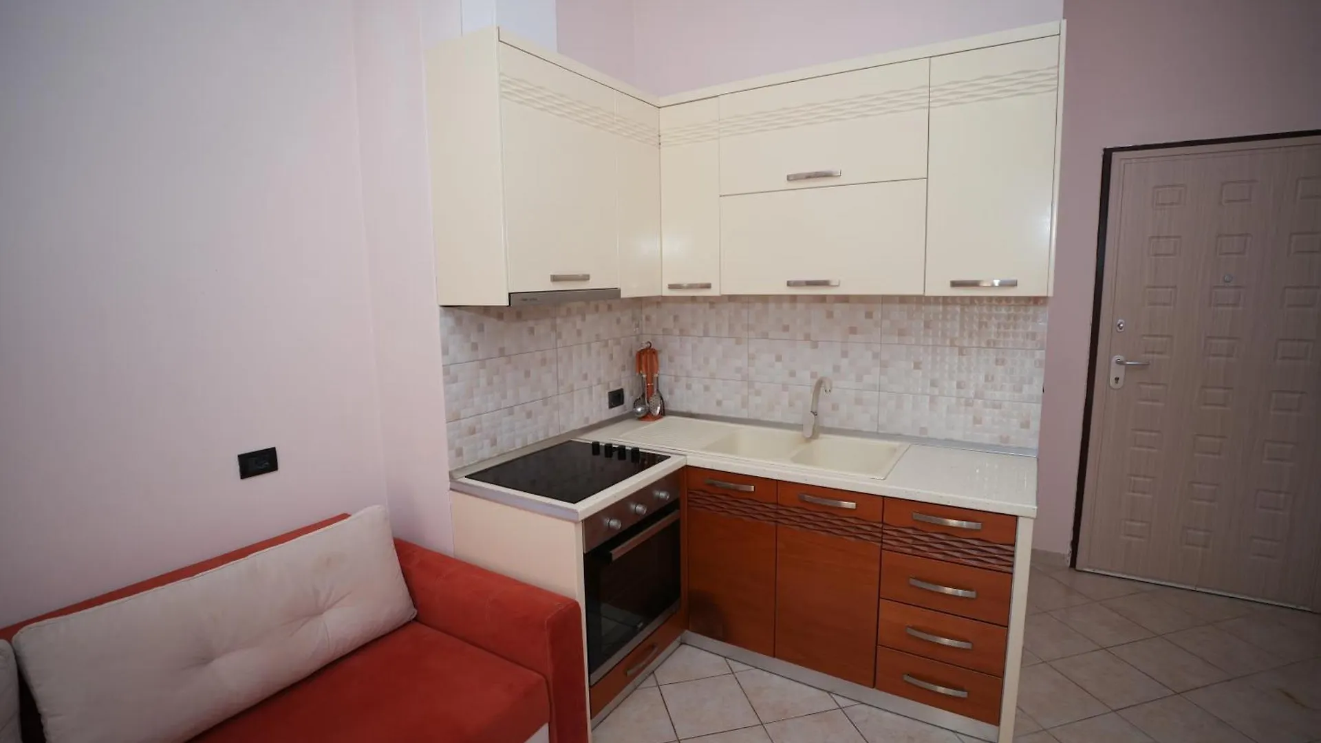 Marika Apart Hotel Golem  Albanië